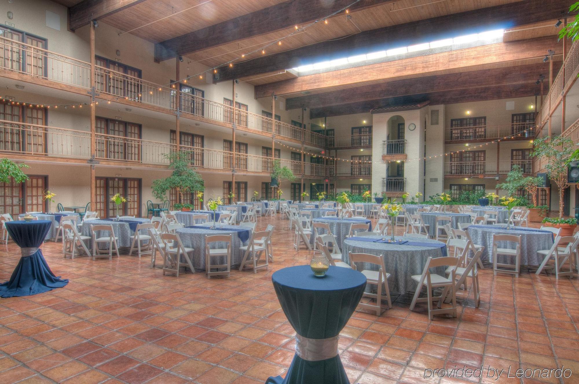 MCM Elegante Suites Abilene Exterior foto